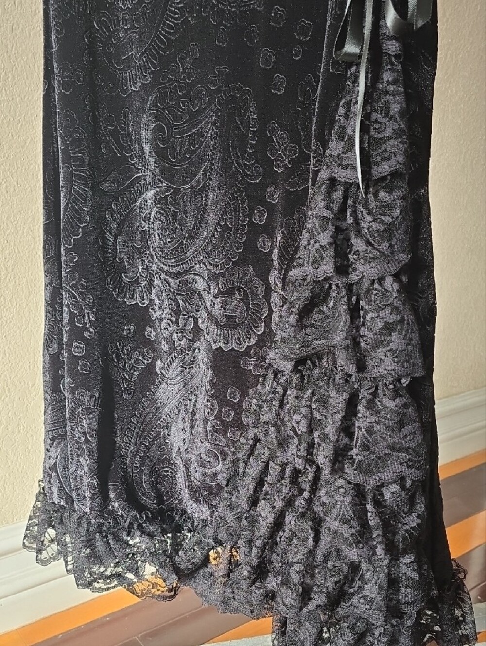Dolls Kill Black Paisley Lace-Up Velvet Maxi Skirt - Picture 4 of 9